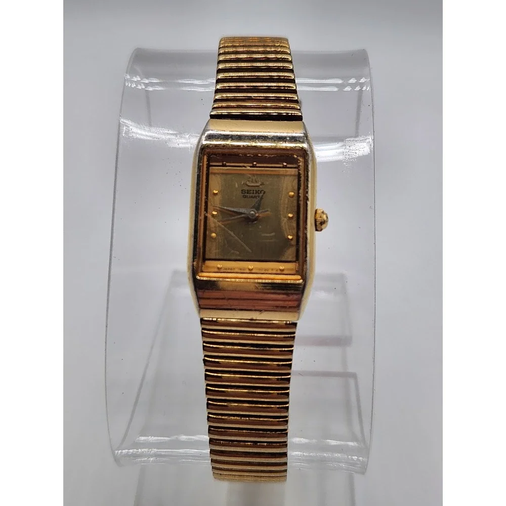 Seiko Quartz Watch Womens 6 Gold Tone Rectangle Dial Vintage 1N01-5A00